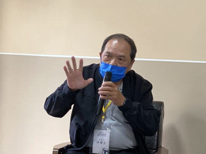  「綠島故人故事」座談會中，政治受難者林達三之子林燿呈期待更多受難者家屬能夠多多分享故事
