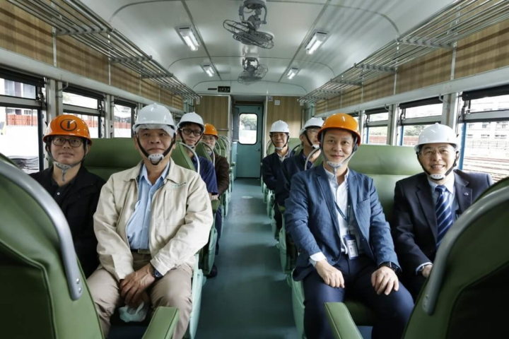 台鐵局與國家鐵道博物館籌備處合作，雙方民國107年簽署4輛具有歷史意義的柴油客車修復合作協議，經歷3年詳實調查研究、訪談諮詢以及規劃協調，110年6月已啟動修復作業。（台鐵局提供） 