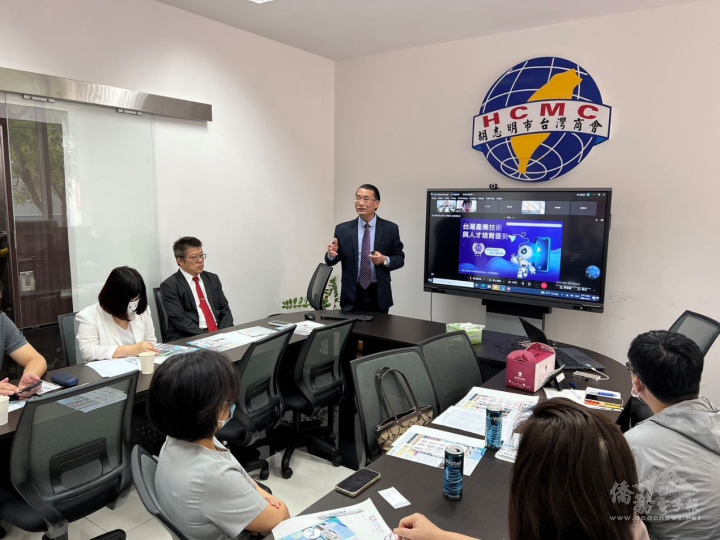 黃文鑑院長宣講