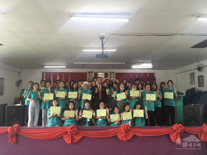 光復高中專修班結業合影