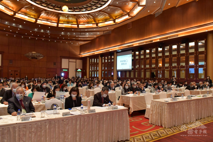 綜合座談會現場