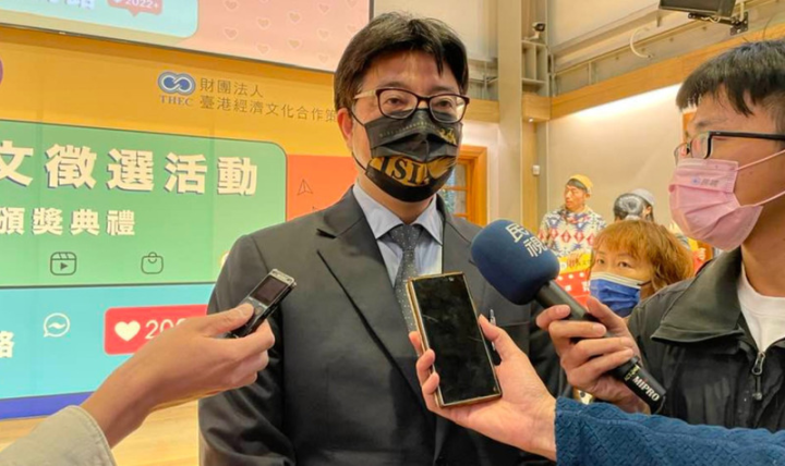 陸委會副主委邱垂正27日表示，持續關注陸方政策影響，全力以赴為民眾回台過年提供便利。(圖:中央社)