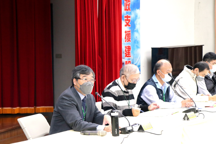 曾武郎副關務長主持，相關業者及公會代表踴躍與會