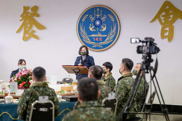總統勗勉「陸軍航空特戰指揮部兩棲偵察營」、「海軍西嶼雷達站」、「海軍海鋒六中隊」及「海軍146艦隊」，並致詞