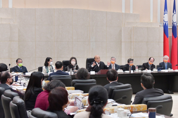 行政院長蘇貞昌出席「監察院111年巡察行政院會議」