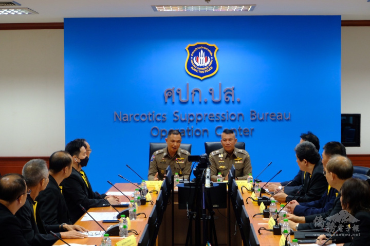 泰國工廠警察國際協會拜會肅毒警察總局長Pornpitak Ruenyong 警中將及觀光警察總局長Krit Warit警中將，共同商議交流合作事宜