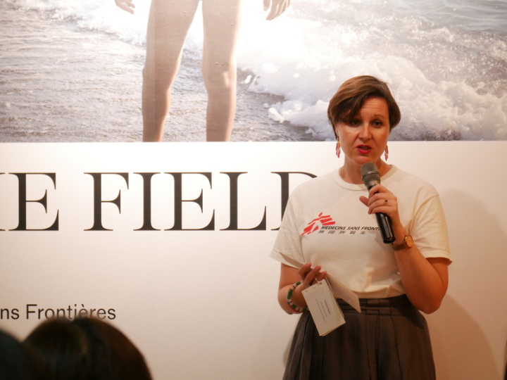 無國界醫生（台灣）執行長鄔荻芳（Ludivine Houdet）日前在「前線：醫療與紀實」攝影展開幕會上致詞表示，「見證」是無國界醫生成立以來不變宗旨之一。