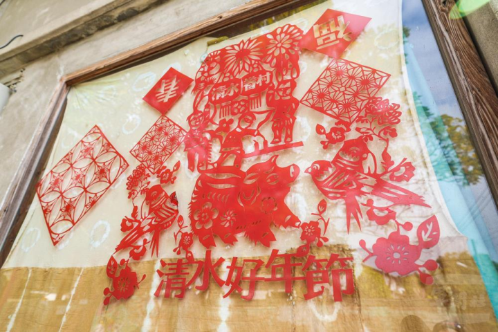 臺中「清水眷村文化園區」在大年初四（1/25）至初八（1/28）有「轉轉兔福來、蹦蹦迎新春」活動。