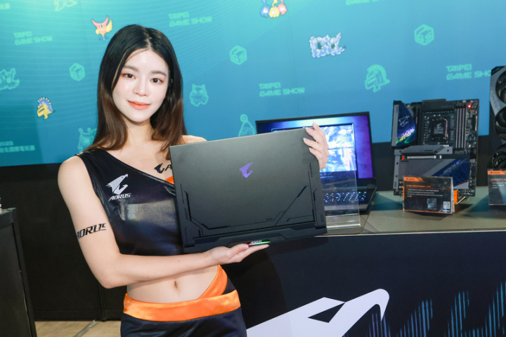 2023年台北國際電玩展2月即將登場，主辦方18日舉行展前記者會為活動宣傳，宣布本次將有250款遊戲及電競周邊等產品展出，參展廠商並請來Show girl展示主力產品。