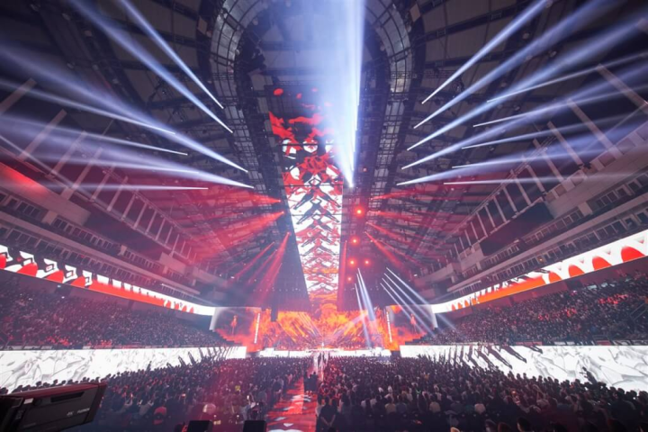 歌后張惠妹的ASMR演唱會螢幕環繞整個台北小巨蛋，演唱會動畫設計師邱煥升表示，光是算圖就是大工程。（聲動娛樂提供）