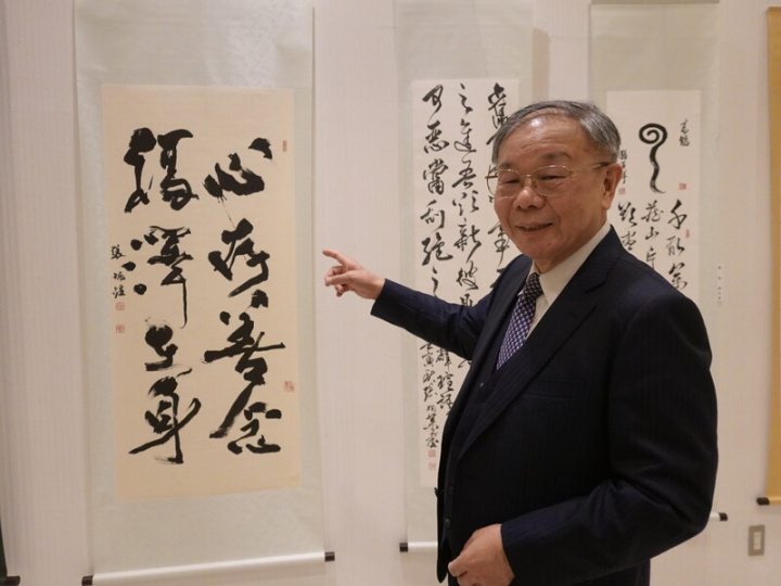 原本應該是去年在中國舉行的第38屆國際蘭亭筆會書法展本月16日在東京舉辦，總會會長是中華民國書學會會長張炳煌，他盼具歷史的國際蘭亭筆會書法展持續舉辦。