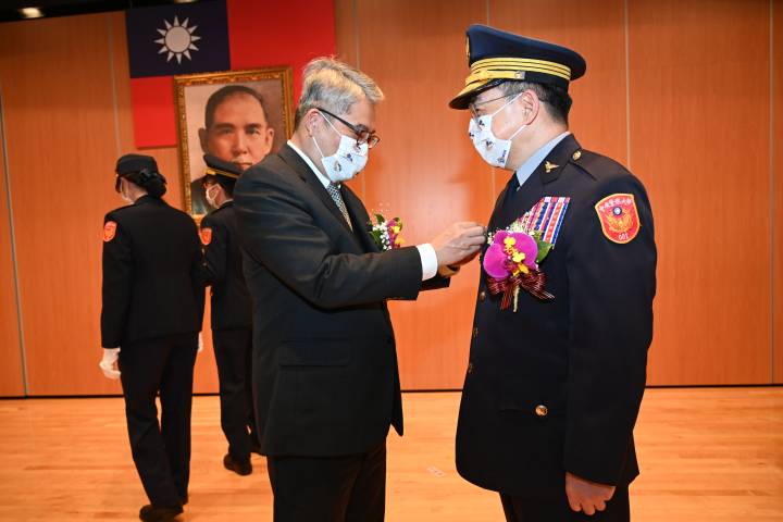 中央警察大學新任校長楊源明受階