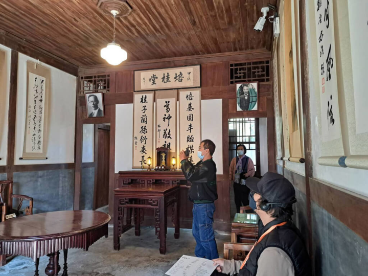 雲門舞集創辦人林懷民老家嘉義縣定古蹟培桂堂（林開泰診療所）修復完成，今年1月初開放，吸引不少民眾前往參觀。（新港文教基金提供）