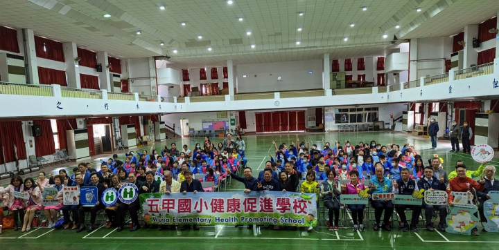 視察五甲國小牙科診療設備優化全體大合照