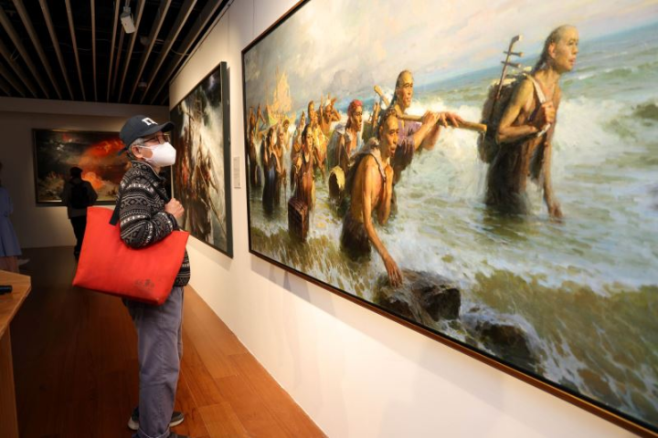 「歷史回望－冉茂芹八十回顧展」現場參觀民眾