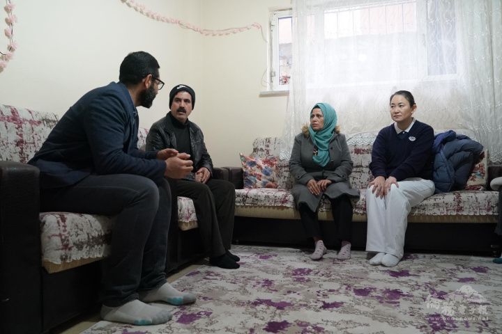 敘利亞志工協助翻譯以及後續處理