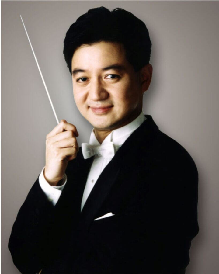 指揮家廖嘉弘（圖）將客席國立台灣交響樂團，於2月11日在台中國家歌劇院中劇院舉行音樂會，演奏莫札特作品編號最後一首交響曲「朱彼特」。（國台交提供）