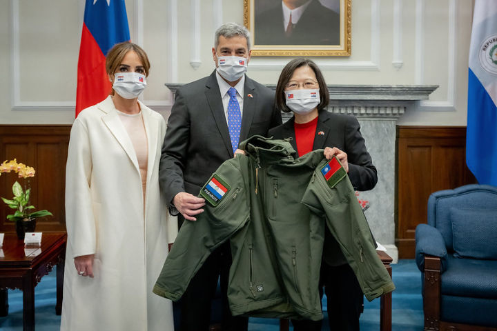 總統與巴拉圭共和國總統阿布鐸雙邊會晤