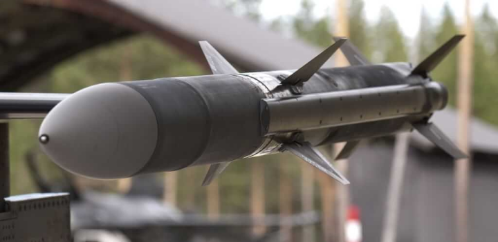 Advanced Medium Range Air-to-Air Missiles (AMRAAM). Photo taken from Raytheon Missiles & Defense's website