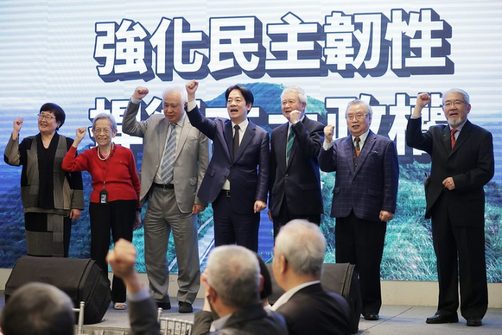 賴清德副總統30日晚間出席「2023台灣國家聯盟募款餐會」