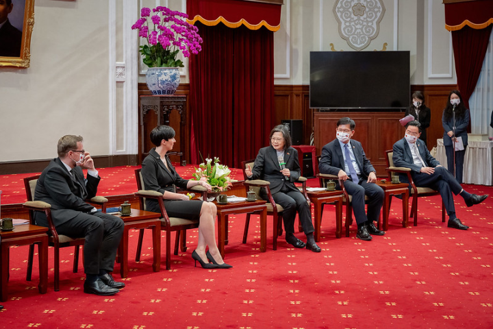 President Tsai meets with Speaker Adamová of the Chamber of Deputies of the Parliament of the Czech Republic.
