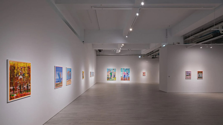 葡萄牙藝術家費雷拉首檔亞洲個展「戶外–獻給後疫情世界的繪畫」，以繪畫思考疫情對世界的影響，4日在台北內湖開幕，展出共30餘件繪畫作品。（安卓藝術提供）