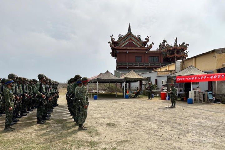 陸軍步兵104旅步三營日前於臺中地區實施為期7天的教育召集訓練，召員們採現地報到，依時依令完成報到。（陸軍第十軍團提供）