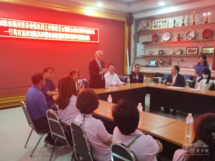 張良民訪視清萊雲南會館致詞情景