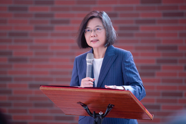 總統出席「馬偕紀念大樓落成啟用感恩禮拜」，並致詞