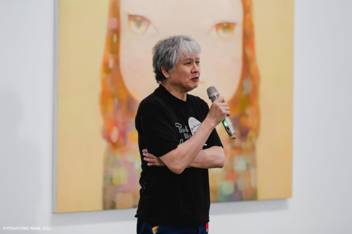 日本藝術家奈良美智。（©YOSHITOMO NARA 2021，圖取自facebook.com/GACCTW）