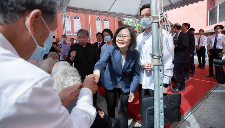 蔡英文總統16日下午出席「馬偕紀念大樓落成啟用感恩禮拜」