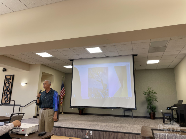 北美洲臺灣人教授協會南加州分會會長楊世良致詞