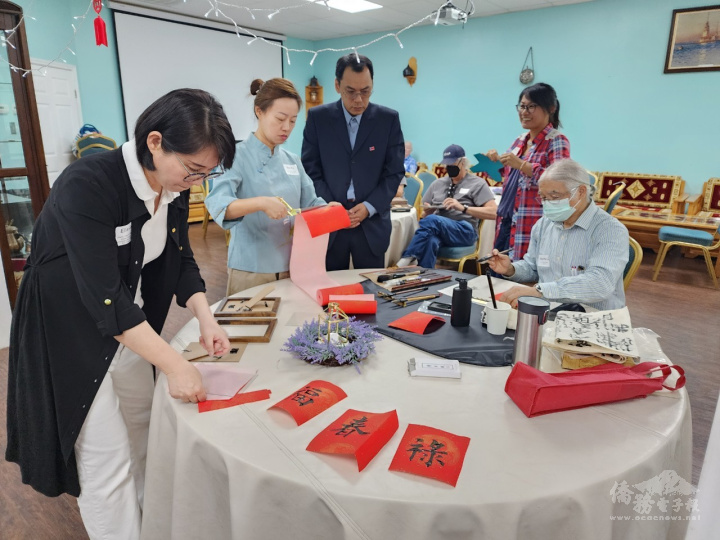 劉起沛現場揮亳