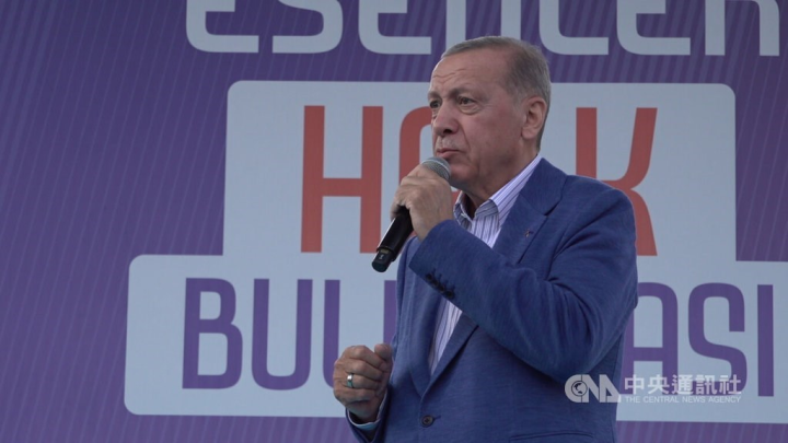 Turkey's President Recep Tayyip Erdogan delivers a speech at an event on May 26.