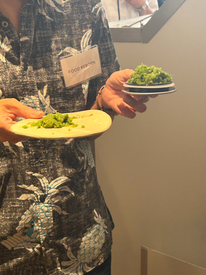 王瑞豐出席沖繩縣「FOOD REBORN」株式會社開店活動