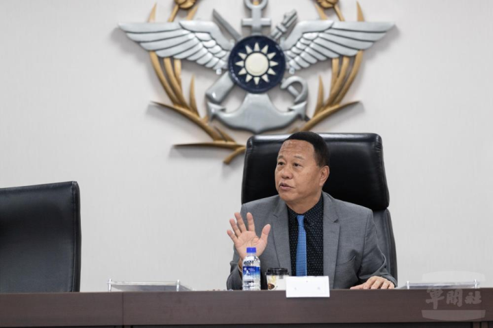 柏副部長認為國防報告書應強調預防戰爭的理念，安定國家。