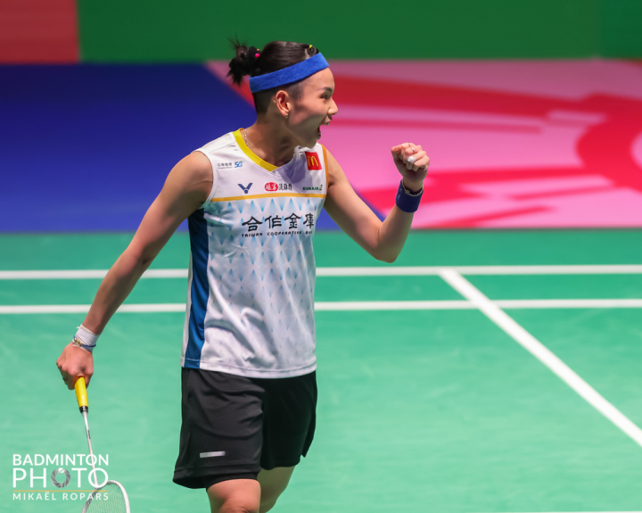 戴資穎面對韓國安洗瑩，只花34分鐘，輕鬆以21比10、21比14獲勝，拿下個人在賽史的第3座冠軍。(圖：戴資穎臉書)