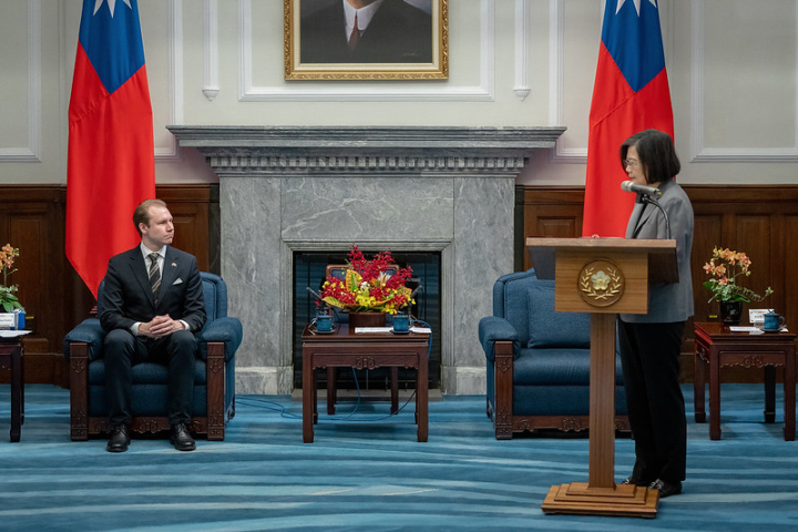 總統接見「瑞典國會議員訪團」，並致詞