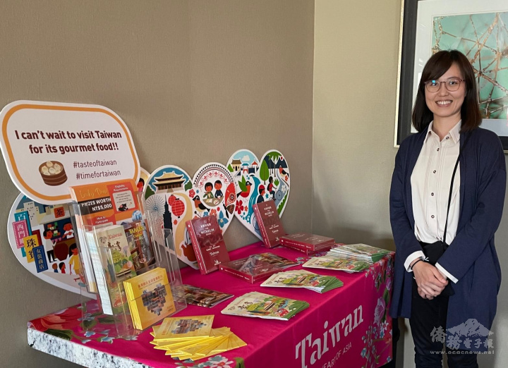 配合美食講座現場展出臺灣觀光美食資訊