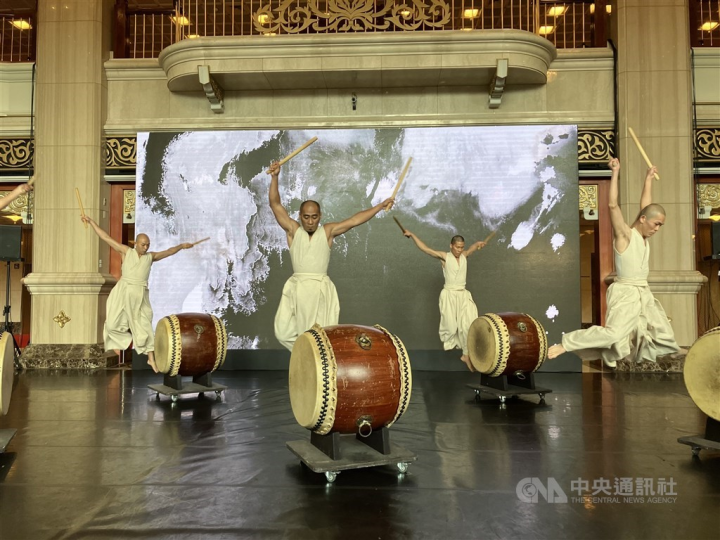 Percussionists perform an act in "Dào V2.0" during a press event at the National Theater in Taipei. CNA photo June 8, 2023