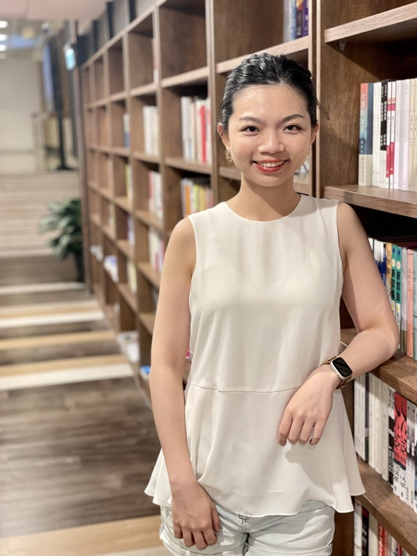 紐約愛樂小提琴聲部台灣團員黃薏蓉首次隨團返台演出，她說，第一次隨紐約愛樂回台灣演出，心情很興奮，「紐約愛樂來台灣很多次，我的同事們都好厲害，對台北瞭如指掌」。