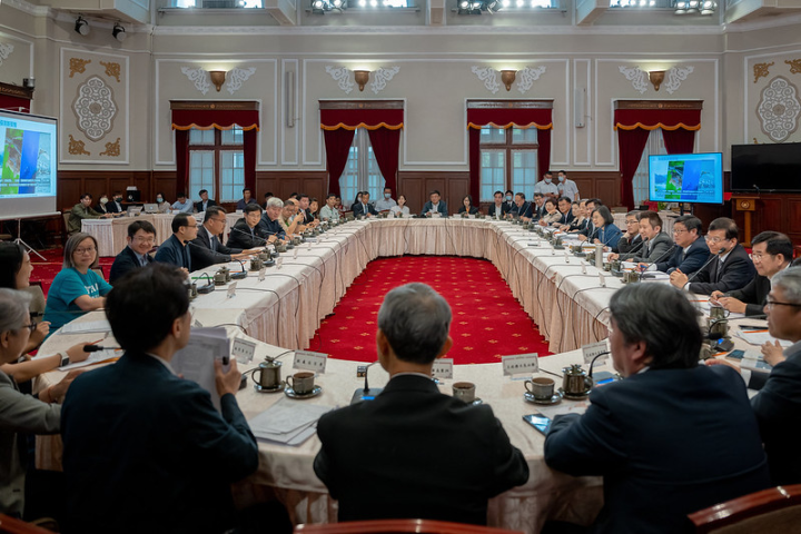 總統接見「2023全國NGOs環境會議環保團體代表」，並致詞