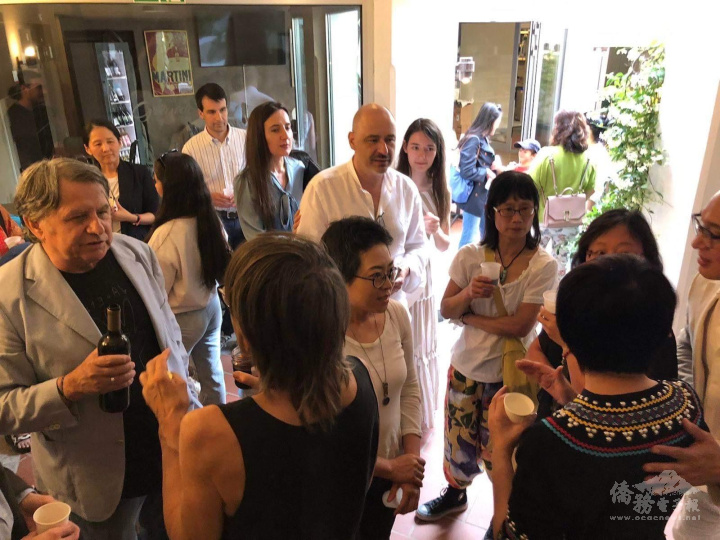 映後茶會與對談精彩，觀影瑞士民眾與鄉親討論熱烈