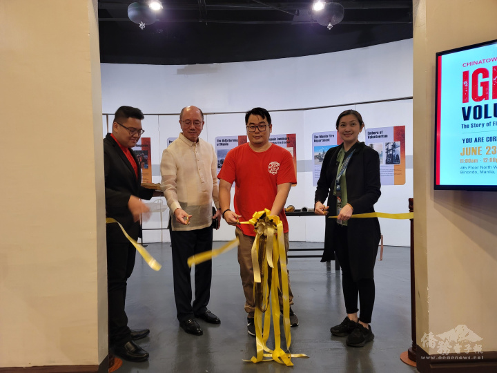 蔡立夫〈右2〉、許贊逢〈左2〉及Norico Mizoguchi〈右1〉共同主持剪綵