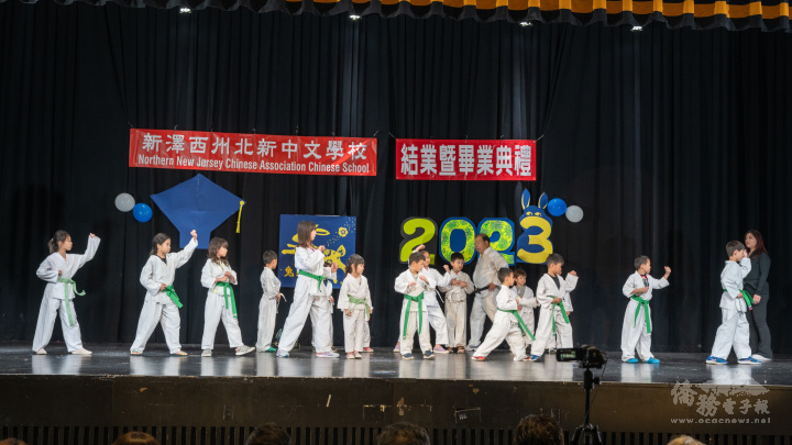 北新中文學校結業典禮，空手道班表演。（圖：莊榮耀提供）