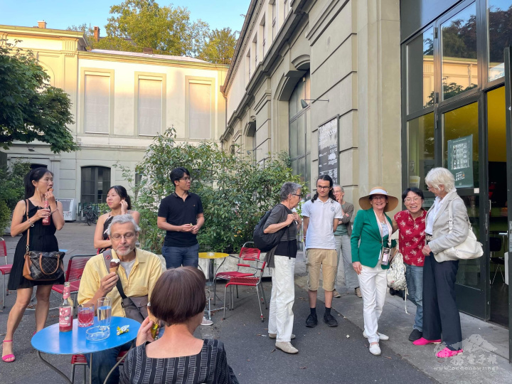 映後戶外茶會，臺僑們都是最棒的推廣大使