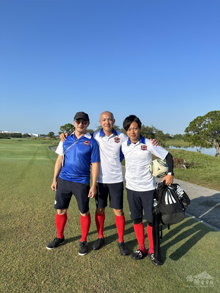 Pre-game warm-up photo of Chinese Taipei team players.