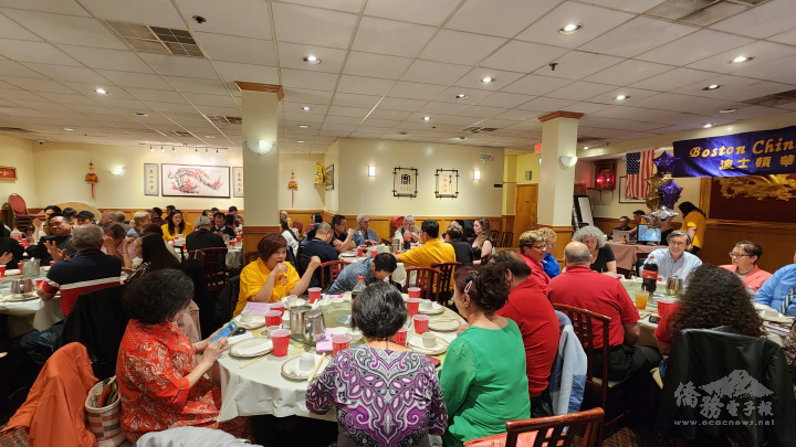 會場將近150人與會