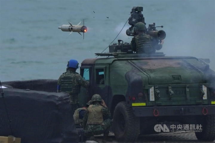 Taiwan's Army holds a round of precision weapon live-fire exercises, titled Tien Ma, in Pingtung Monday. CNA photo July 3, 2023