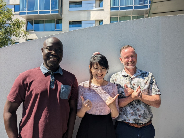 台灣物理治療學會李佩紜（中）赴英國「世界物理治療聯盟」實習。